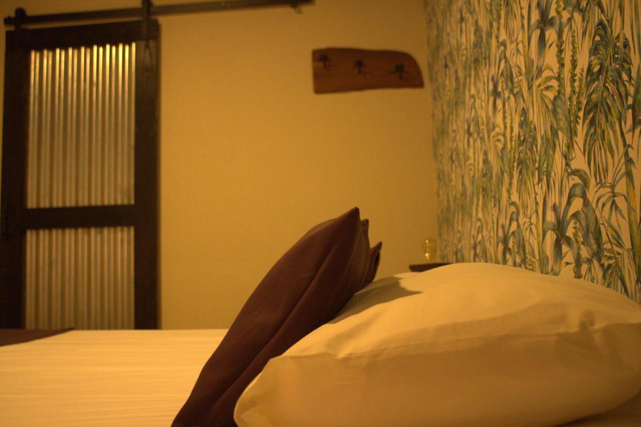 City Hotel Посадас Екстериор снимка