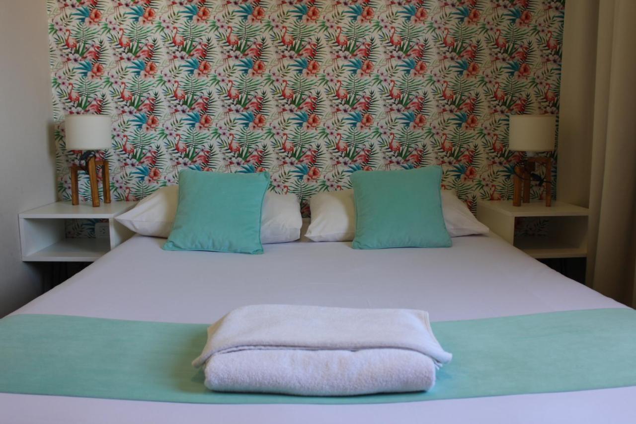 City Hotel Посадас Екстериор снимка