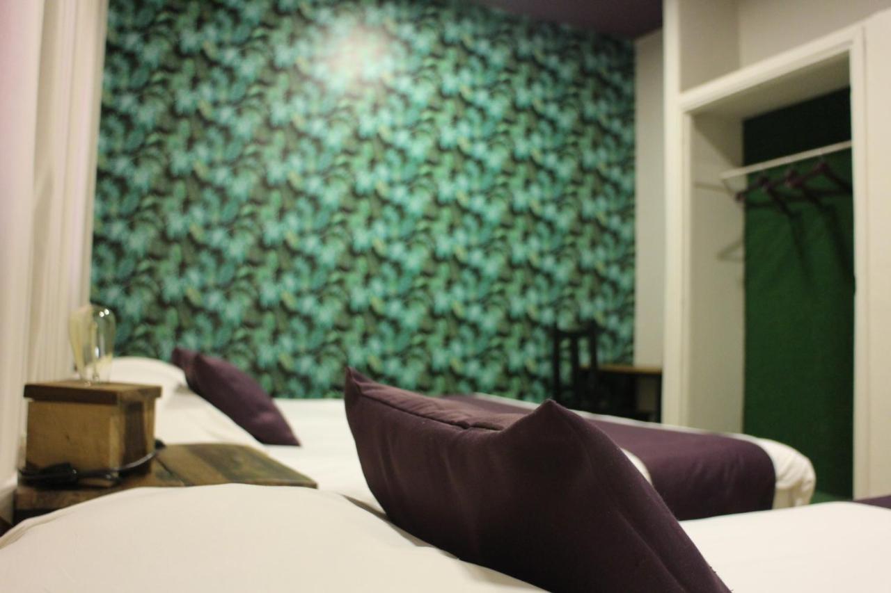 City Hotel Посадас Екстериор снимка